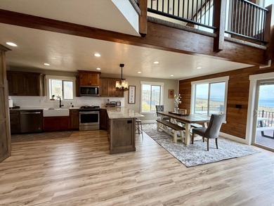 TURN KEY NIGHTLY RENTAL in beautiful Bear Lake! Looking to buy - photo 18