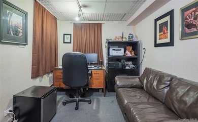 The ideal location for your business to thrive! Situated in one - photo 20