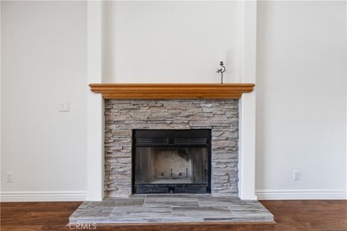 Welcome to this beautifully appointed, solar-owned 3-bedroom - photo 20