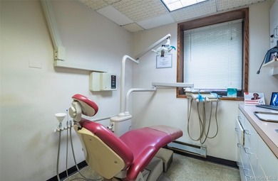The ideal location for your business to thrive! Situated in one - photo 21