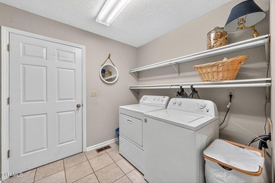 This elegant traditional brick home offers 4 bedrooms and 3.5 - photo 23