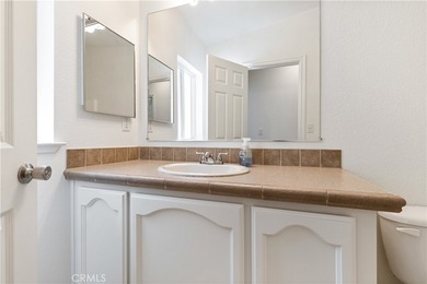 Welcome to this beautifully appointed, solar-owned 3-bedroom - photo 26
