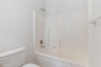Welcome to this beautifully appointed, solar-owned 3-bedroom - photo 27