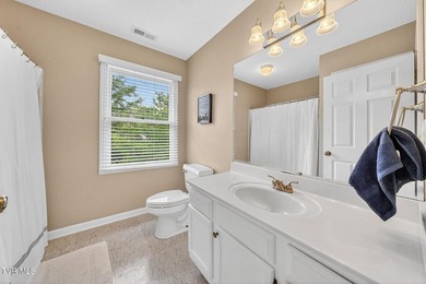 This elegant traditional brick home offers 4 bedrooms and 3.5 - photo 32