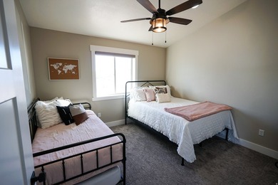 TURN KEY NIGHTLY RENTAL in beautiful Bear Lake! Looking to buy - photo 33