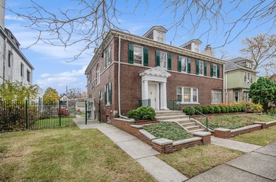 Open Sunday, July 12th, 3 p.m. to 5 p.m.This 3-unit home in West - photo 4