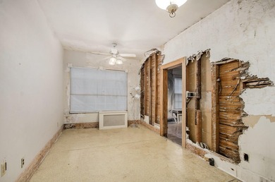 Open Sunday, July 12th, 3 p.m. to 5 p.m.This 3-unit home in West - photo 7