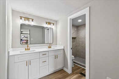 STR-friendly! Motivated seller! Remodeled in 2025, this - photo 14