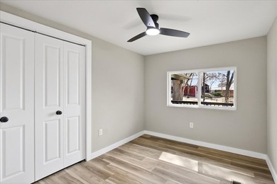 STR-friendly! Motivated seller! Remodeled in 2025, this - photo 15