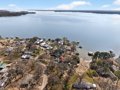 STR-friendly! Motivated seller! Remodeled in 2025, this - photo 26