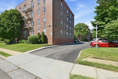 Why Rent when you can own! Time to Buy in the highly - photo 28