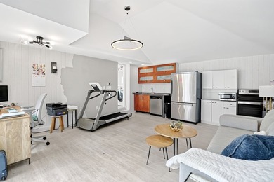 Gracefully blending classic Lakewood charm with refined modern - photo 28