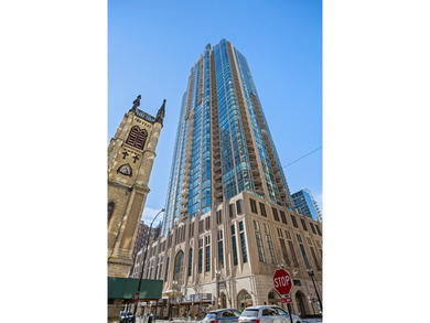 Bright and spacious 1 bed, 1.5 bathroom at the renowned Lucien