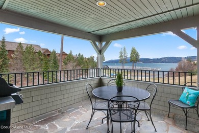 Turnkey condo at Arrow Point! Revel in stunning lake views from - photo 1