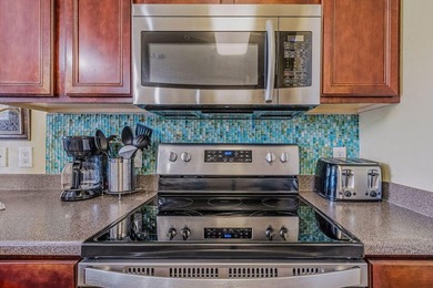 Beautifully furnished and meticulously maintained, this - photo 18