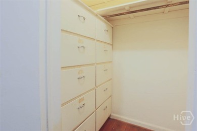 BACK ON THE MARKET, due to no fault of the Seller. Ready to make - photo 24