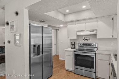 CHARMING and CONTEMPORARY, Welcome HOME to this updated 2 - photo 8