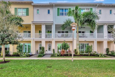 Lake Townhome/Townhouse For Sale in Palm Beach Gardens, Florida