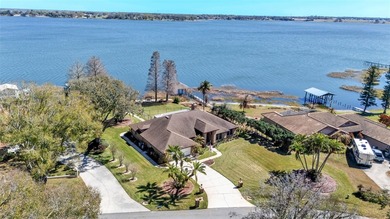 Welcome to this beautiful lakefront home on Lake Juliana - photo 4