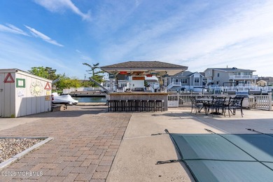 Waterfront opportunity with flexibility and upside for the - photo 15