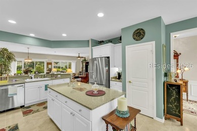 Don't miss this beautifully updated Lilac model overlooking a - photo 30