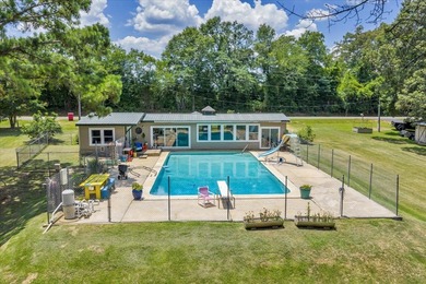 ATTN: INVESTORS & HOME FLIPPERS! This one is for you!! ... TWO - photo 4