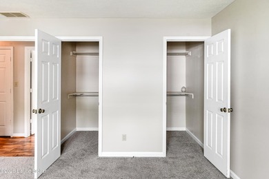 Welcome to your private retreat! Nestled on 3+ scenic acres with - photo 38