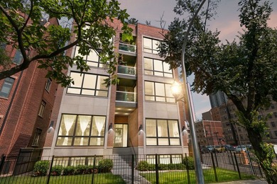 Sleek upscale 3 Bedroom 2 Bath in 2016 boutique building. Extra - photo 1