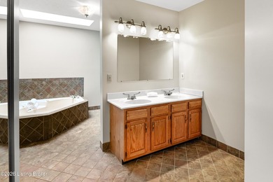 Welcome to your private retreat! Nestled on 3+ scenic acres with - photo 42