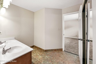 Welcome to your private retreat! Nestled on 3+ scenic acres with - photo 47