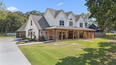 Farmhouse Luxury In Pryor OK - photo 6