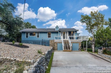 Lake Home For Sale in Canyon Lake, Texas