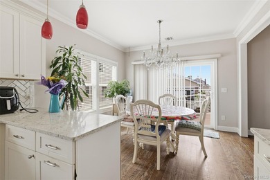 Welcome to 34 Meadow Lane in Amityville. This expansive - photo 12