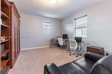 LOW HOA OF ONLY $76/MONTH! Built in 2014, this spacious 3 - photo 15