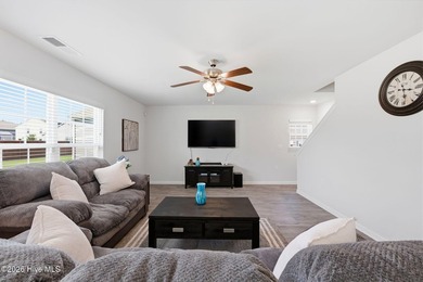 $5,000 buyer incentive plus 1 year home warranty!! Welcome to - photo 16