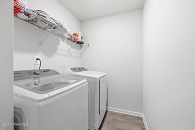 $5,000 buyer incentive plus 1 year home warranty!! Welcome to - photo 24