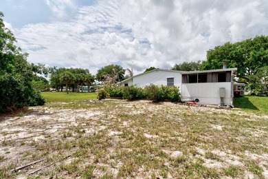 Welcome to your Florida dream lifestyle in the highly desirable - photo 33