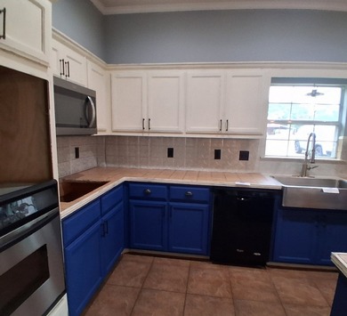 Spring Creek Subdivision of Emory Tx ! This home offers both - photo 7