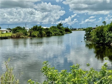 (private lake, pond, creek) Lot For Sale in Cape Coral Florida