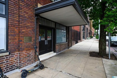 Experience downtown living in Birmingham's Franklin Building - photo 6