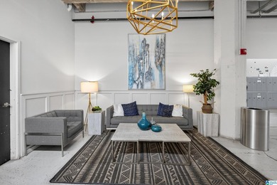 Experience downtown living in Birmingham's Franklin Building - photo 8