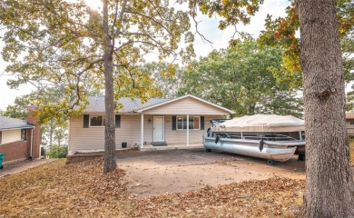 Lake Home For Sale in Unincorporated, Missouri