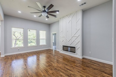 Welcome to your custom built retreat in the heart of Runaway Bay - photo 7