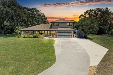 Lake Home For Sale in Bradenton, Florida