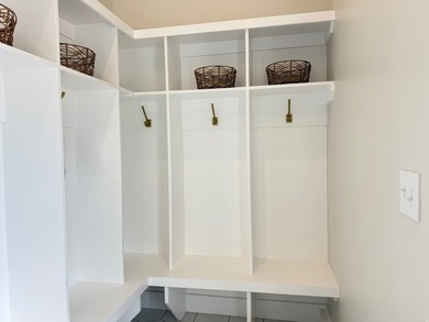 NIGHTLY RENTAL IN BEAUTIFUL BEAR LAKE! Fully stocked *Turn Key* - photo 26