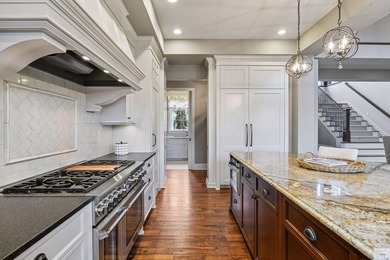 Perfectly situated in high-demand Wayzata/Lake Minnetonka, this - photo 31