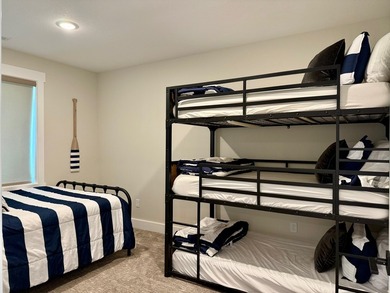 NIGHTLY RENTAL IN BEAUTIFUL BEAR LAKE! Fully stocked *Turn Key* - photo 31