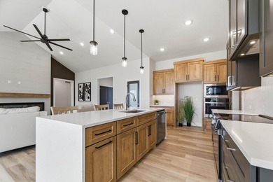 Step into modern comfort with this stunning new construction - photo 8