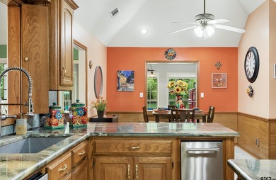 This home in the gated Hideaway Lake will impress the most - photo 14