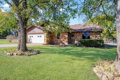 Lake Texoma Home For Sale in Pottsboro Texas